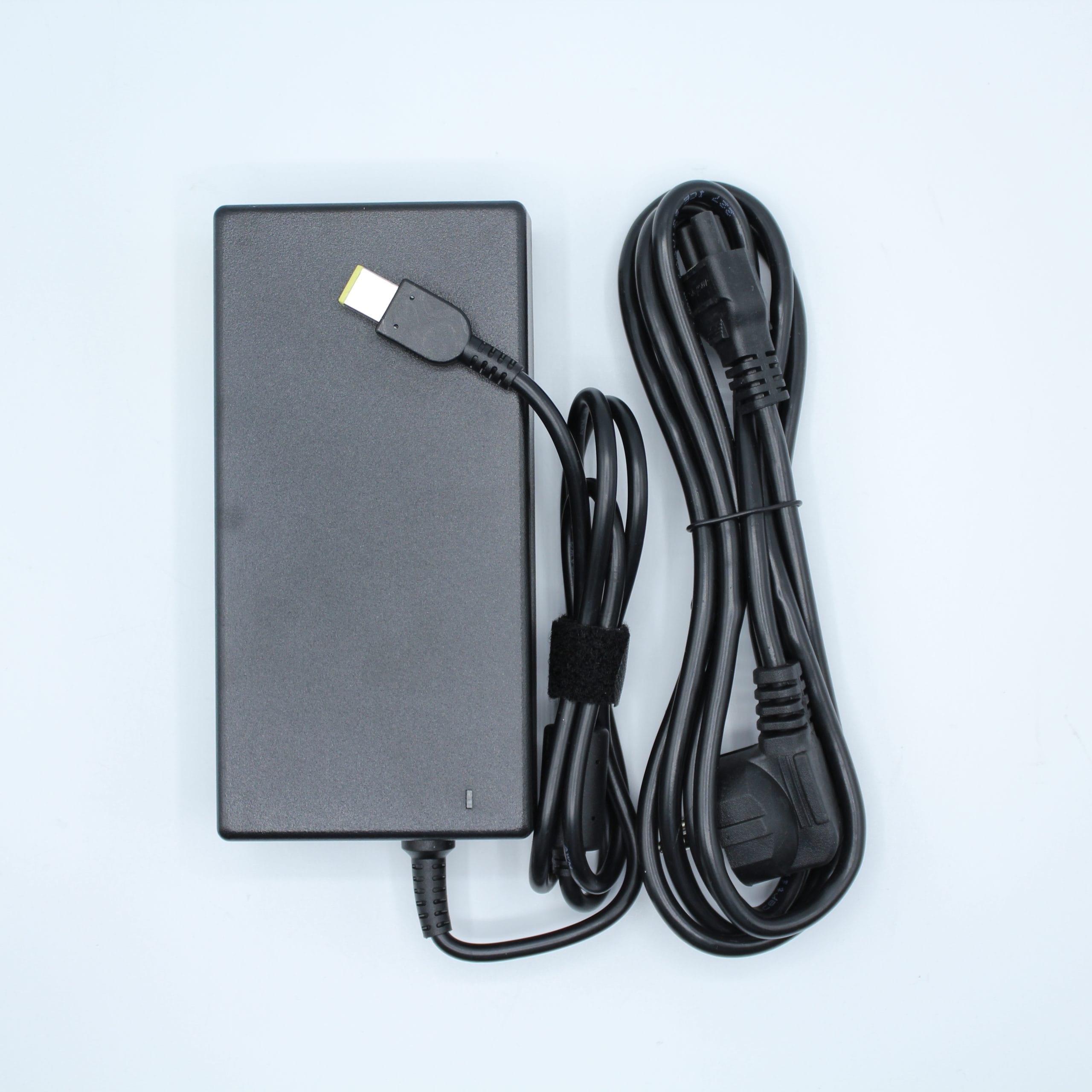 Lenovo Legion, Ideapad Gaming, P50, P51, P70, P71 laturi/virtalähde 230W, Slimtip