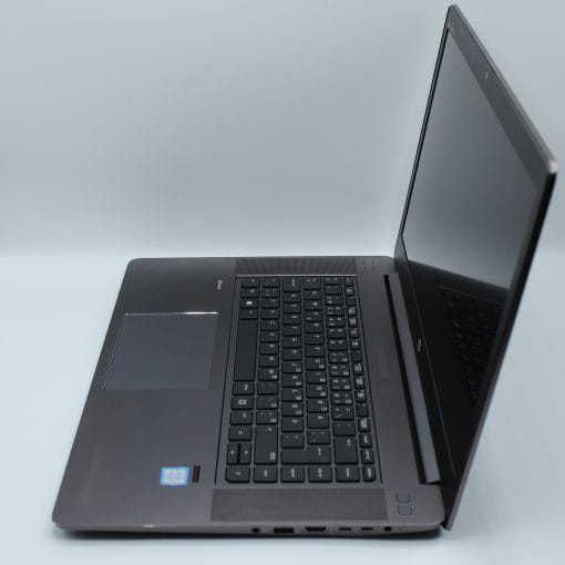 HP ZBook Studio G3 i7-6700HQ/8GB/256GB/uusi akku kannettava tietokone - Image 3