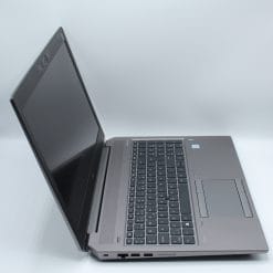 Alternative view of HP ZBook 15 G5 i7-8750H/P2000/32GB/512GB/4K/uusi akku kannettava tietokone