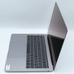 Alternative view of Apple MacBook Pro 13" 2017 i5/8GB/250GB kannettava tietokone