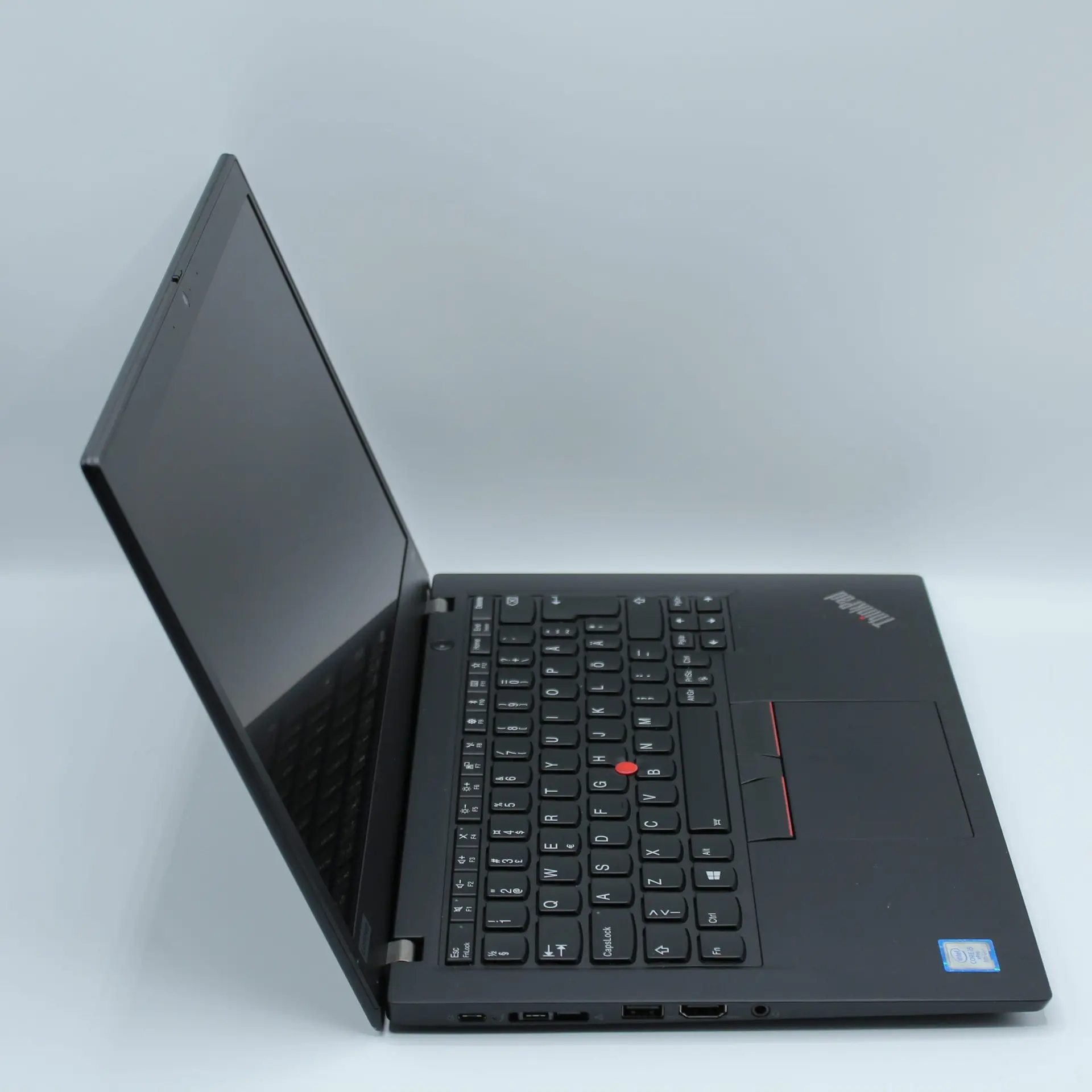 Lenovo ThinkPad X390 - Image 2