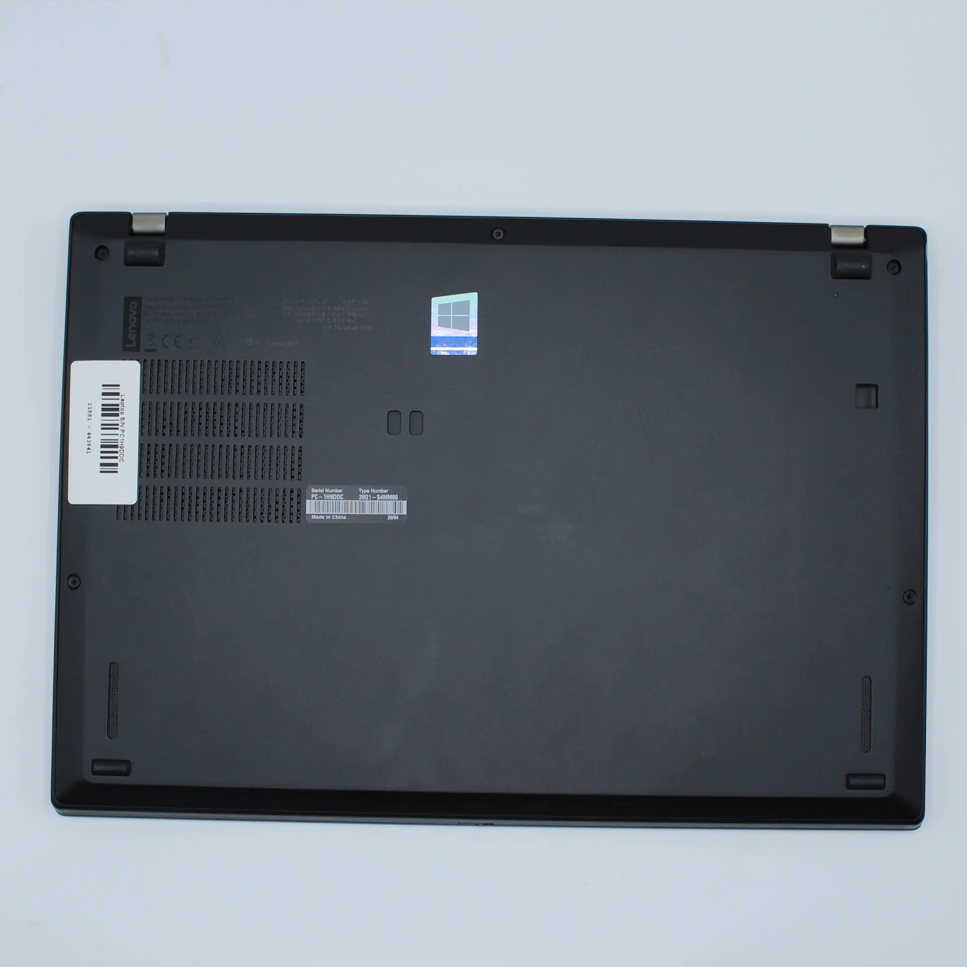Lenovo ThinkPad X390 - Image 5