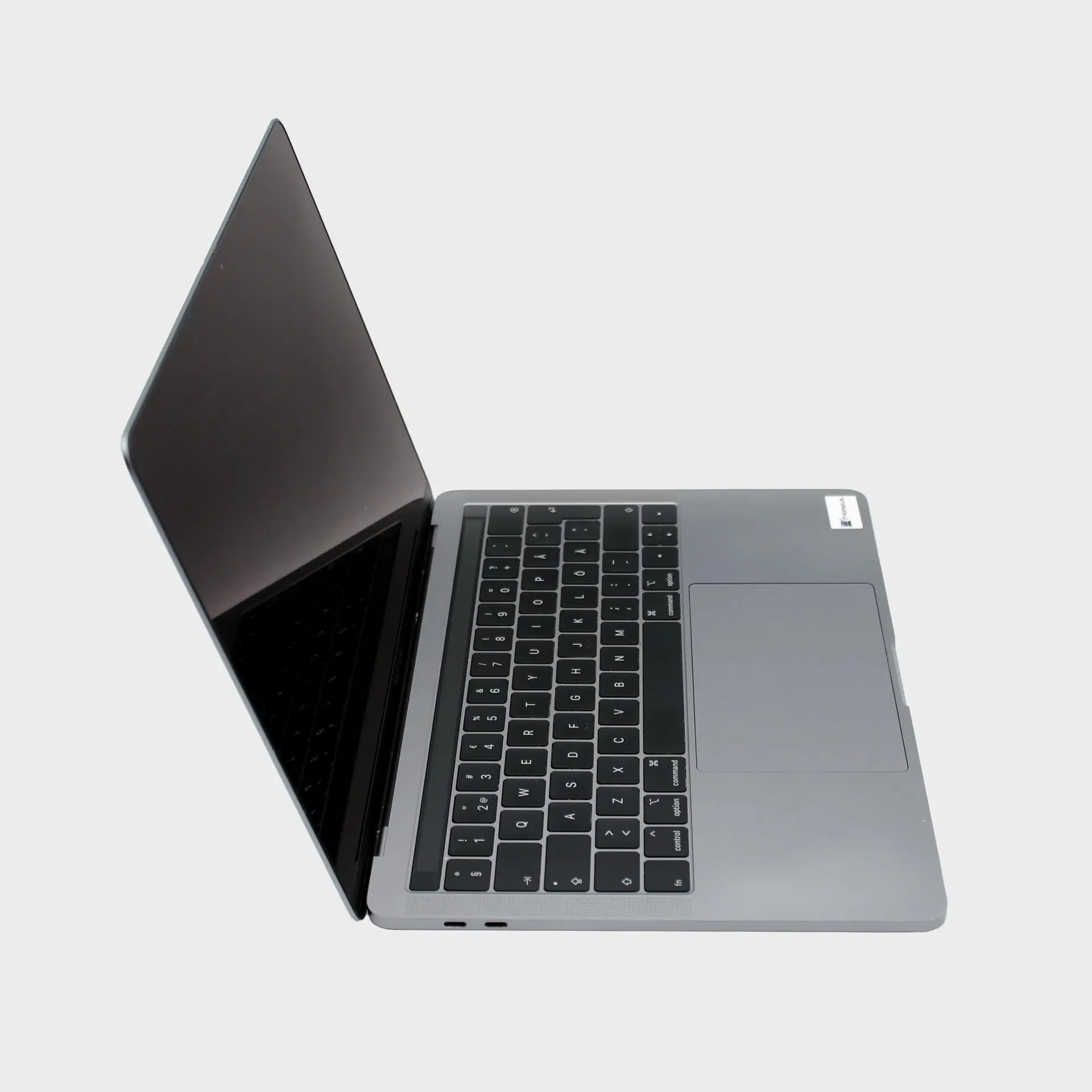 Apple MacBook Pro 13" 2019 - Image 2