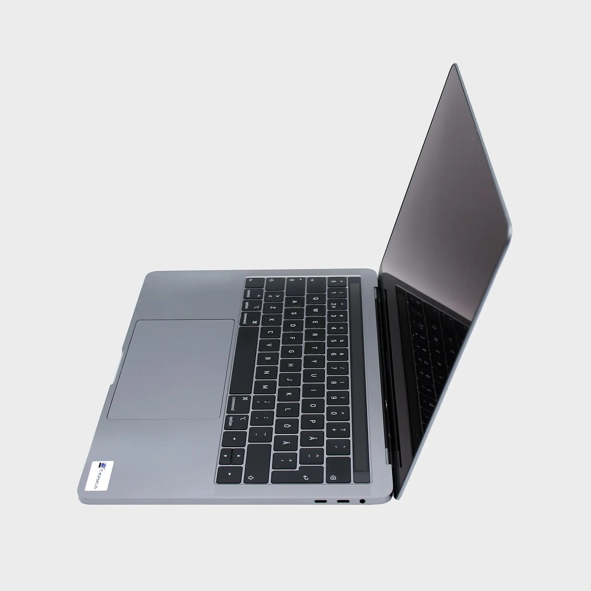 Apple MacBook Pro 13" 2019 - Image 3