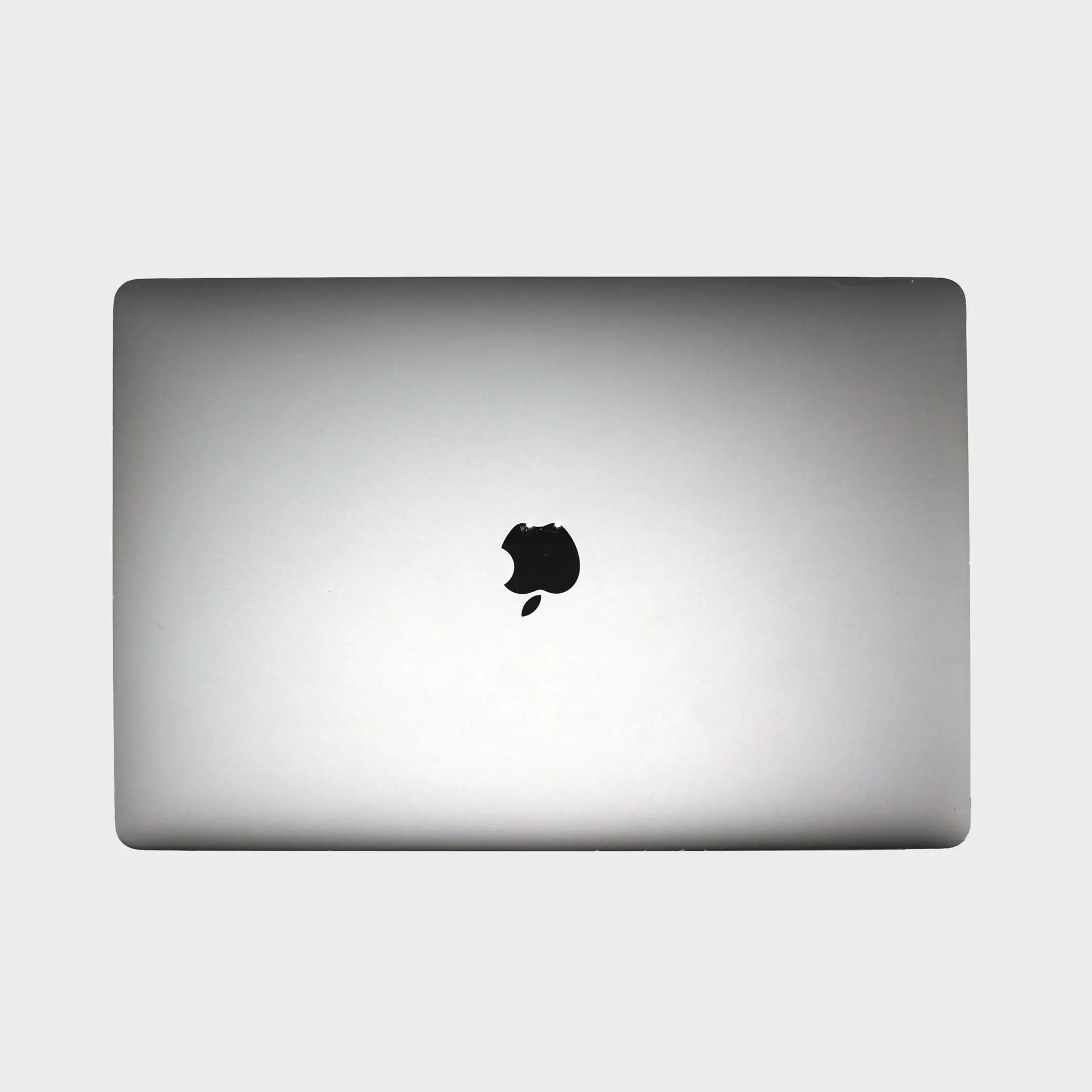 Apple MacBook Pro 15" 2017 - Image 4